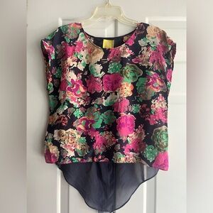 Maeve Anthropologie Floral Silk Top Size 6